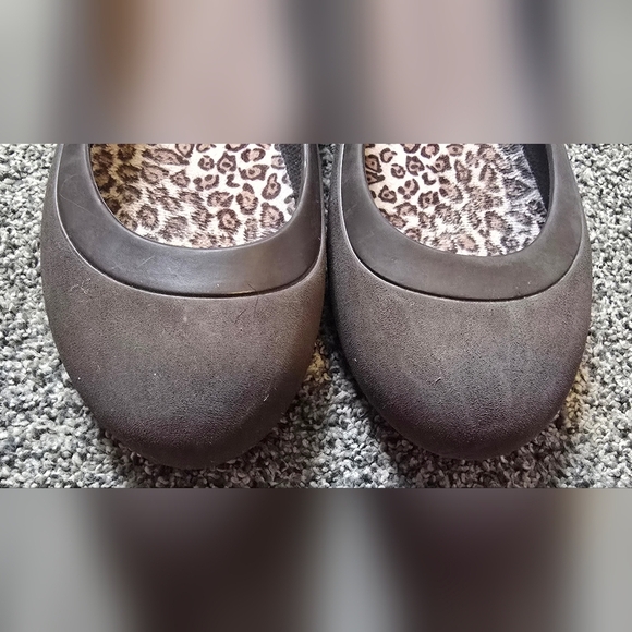 Crocs Mammoth Ballet Flats Brown Womens size 8 - Picture 6 of 10